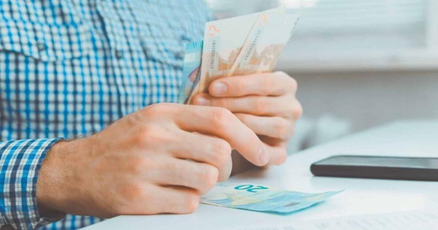 Κοινός τραπεζικός λογαριασμός: Τι ισχύει αν πεθάνει ένας δικαιούχος