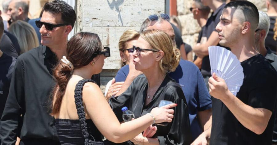 Λορέντζο Καριέρε: Συγκλόνισε ο επικήδειος του γιου του – «Μπαμπά μου είχες υποσχεθεί…»