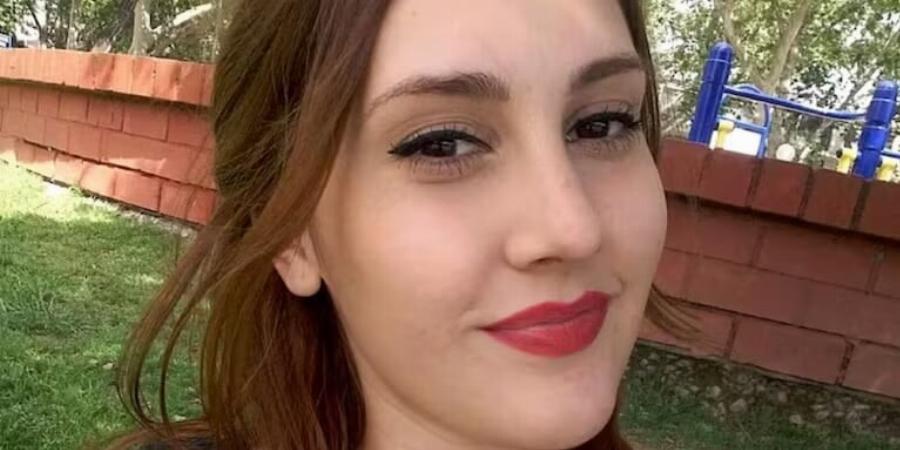 Ανείπωτη τραγωδία: Βρήκε τραγικό θάνατo από κεραυνό μπροστά στα μάτια του συζύγου της