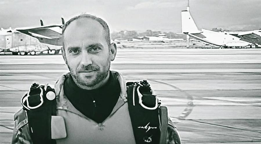 Θρήνος στον Στρατό Ξηράς: Πέθανε ο 39χρονος Επαγγελματίας Οπλίτης, Θοδωρής Φάκος