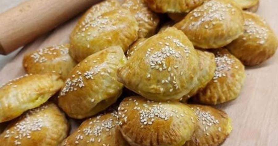 Η πιο εύκολη ζύμη για τυροπιτάκια που πετυχαίνει πάντα