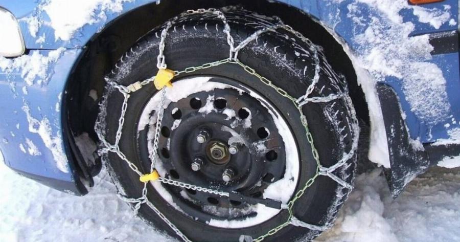 Καιρός: Eκτακτα μέτρα τροχαίας – Υποχρεωτικές αλυσίδες στην Αττική