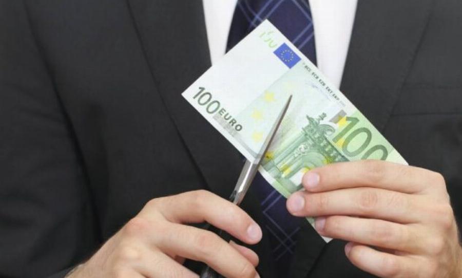 Κούρεμα χρεών: Απόφαση… σταθμός! Πώς κατάφερε να κουρέψει τα χρέη του κατά 130.000 ευρώ