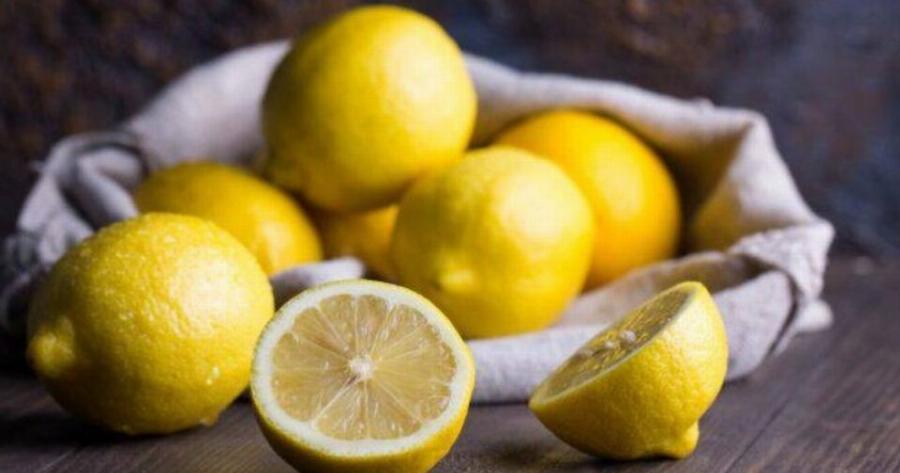 Λεμόνι: Ποιες ασθένειες καταπολεμά; Οι «μαγικές» ιδιότητές του για τον οργανισμό μας