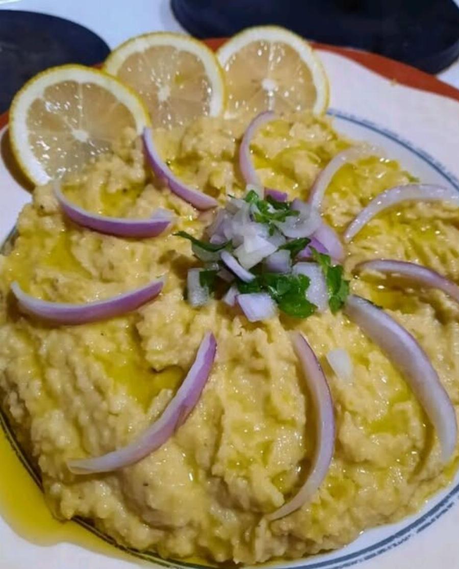 Παραδοσιακή φάβα όπως την έκαναν παλιά