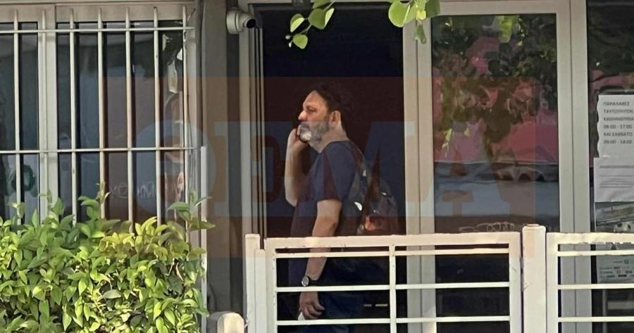 Στο Αστυνομικό Τμήμα γνωστός Έλληνας τραγουδιστής – Ποιος είναι κι ο λόγος