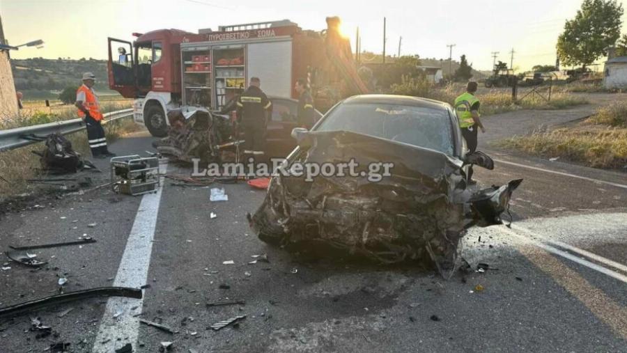 Τροχαίο δυστύχημα νεκρούς – Συναγερμός στα ασθενοφόρα του ΕΚΑΒ (ΕΙΚΟΝΕΣ ΣΟΚ)