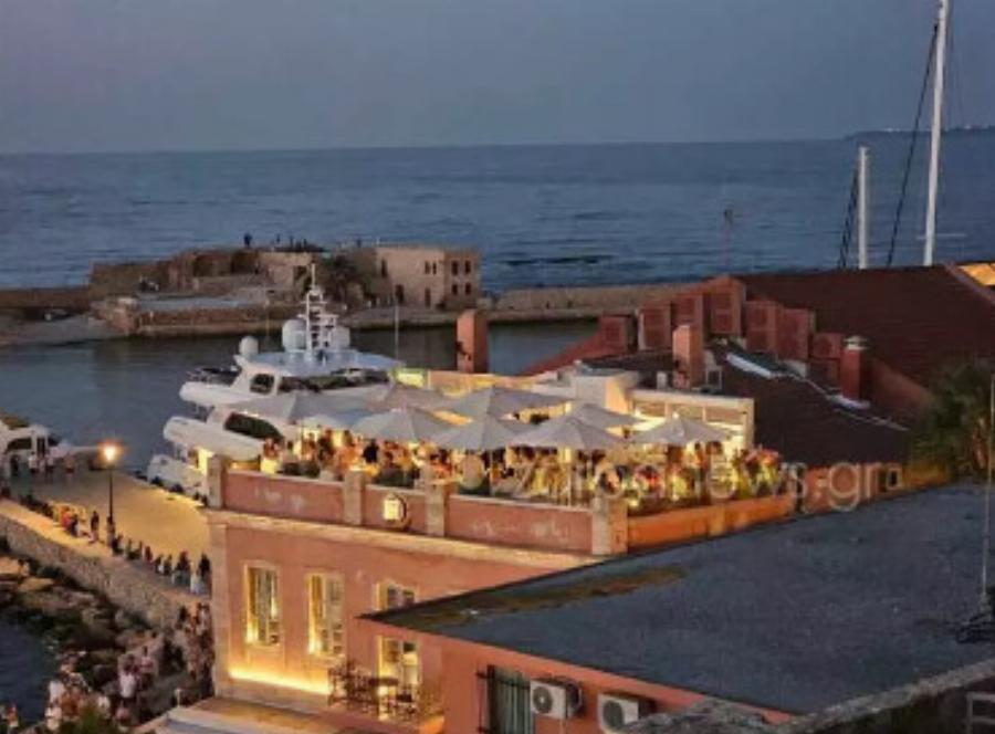 Ούτε γαμοπίλαφο, ούτε αρνάκι ή καλτσούνια – Δεν φαντάζεστε τι έφαγαν οι καλεσμένοι στο γαμήλιο δείπνο Κασσελάκη – Τάιλερ