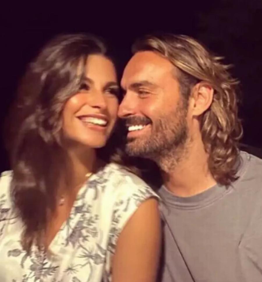 Χώρισε πασίγνωστη αγαπημένη Ελληνίδα ηθοποιός από τον σύντροφο της μετά από 6 χρόνια σχέσης