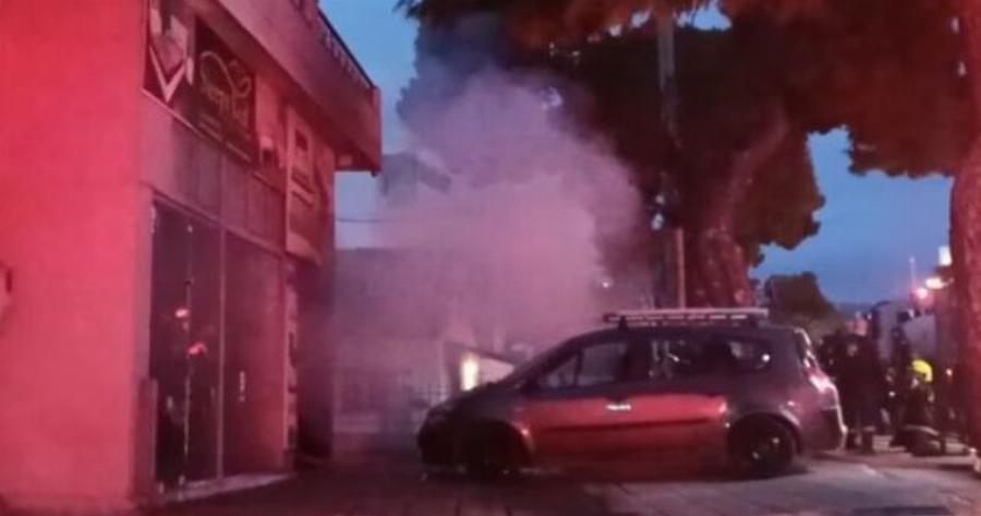 Φωτιά τώρα σε κατάστημα στις Αχαρνές