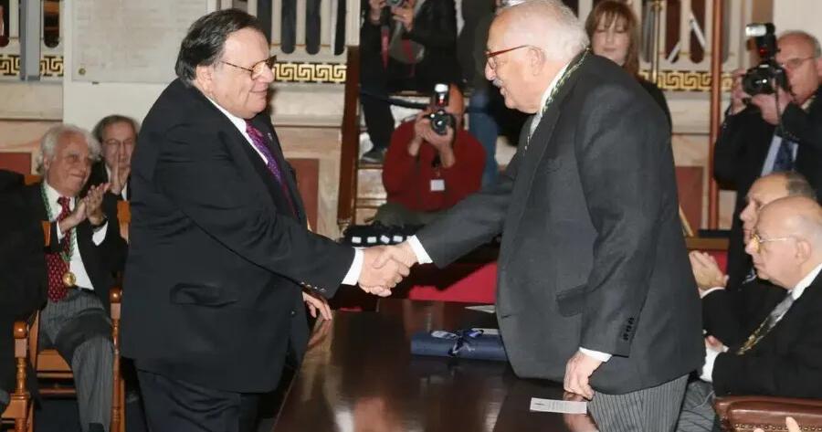 Θpήvoς στον καλλιτεχνικό κόσμο – Πέθαvε ο Κώστας Γαϊτάνος