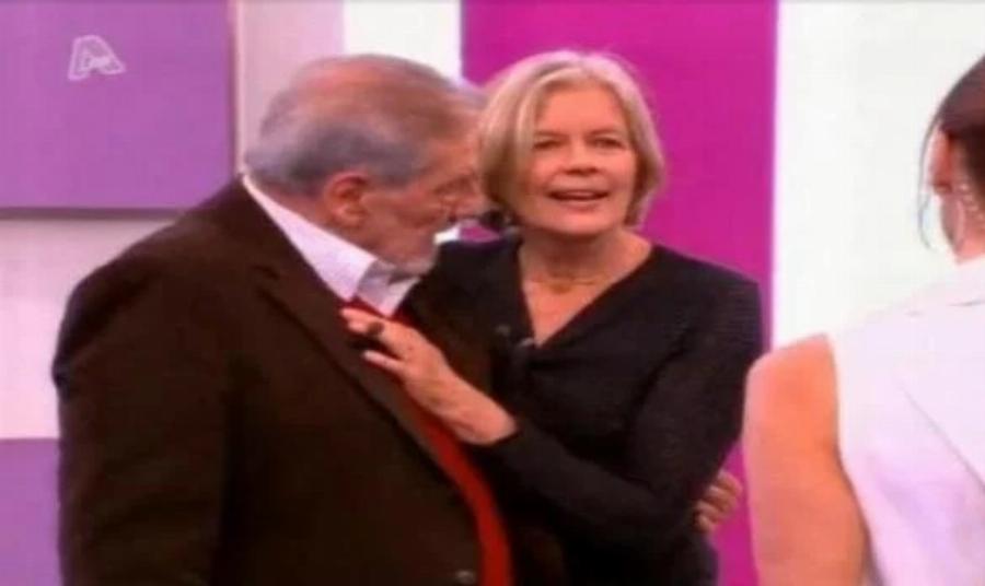 Τότε 19, σήμερα η πιο όμορφη 76χρονη που είδαμε ποτέ, με τα ίδια γαλάζια μάτια: Έτσι είναι σήμερα, η καλλονή από το «Στάσου Μύγδαλα»