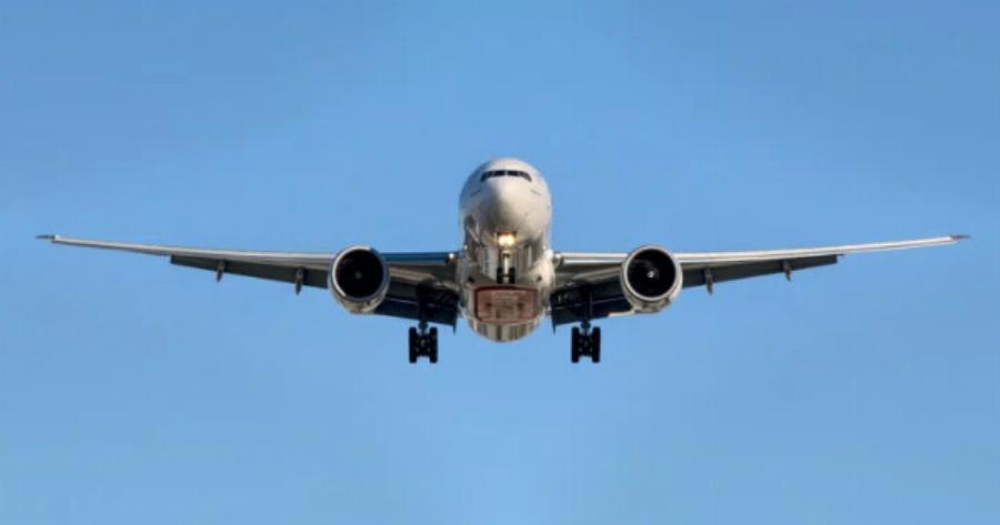 Τορπίλη: Καταρρέει τεράστια αεροπορική εταιρεία της Ευρώπης