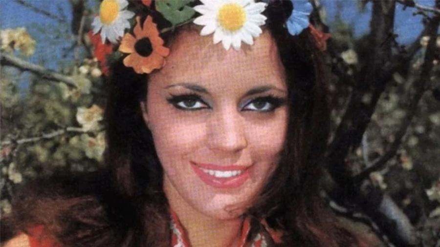 Αξέχαστη Ελληνίδα ηθοποιός, όμορφη, ψηλή, γλυκιά με μπρίο και πολύ ταλέντο