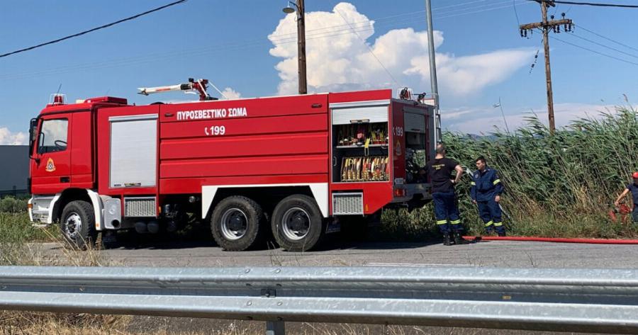 Φωτιά στην Αττική: Ήχησε το 112, επιχειρούν 5 εναέρια μέσα – Μεγάλη κινητοποίηση της Πυροσβεστικής