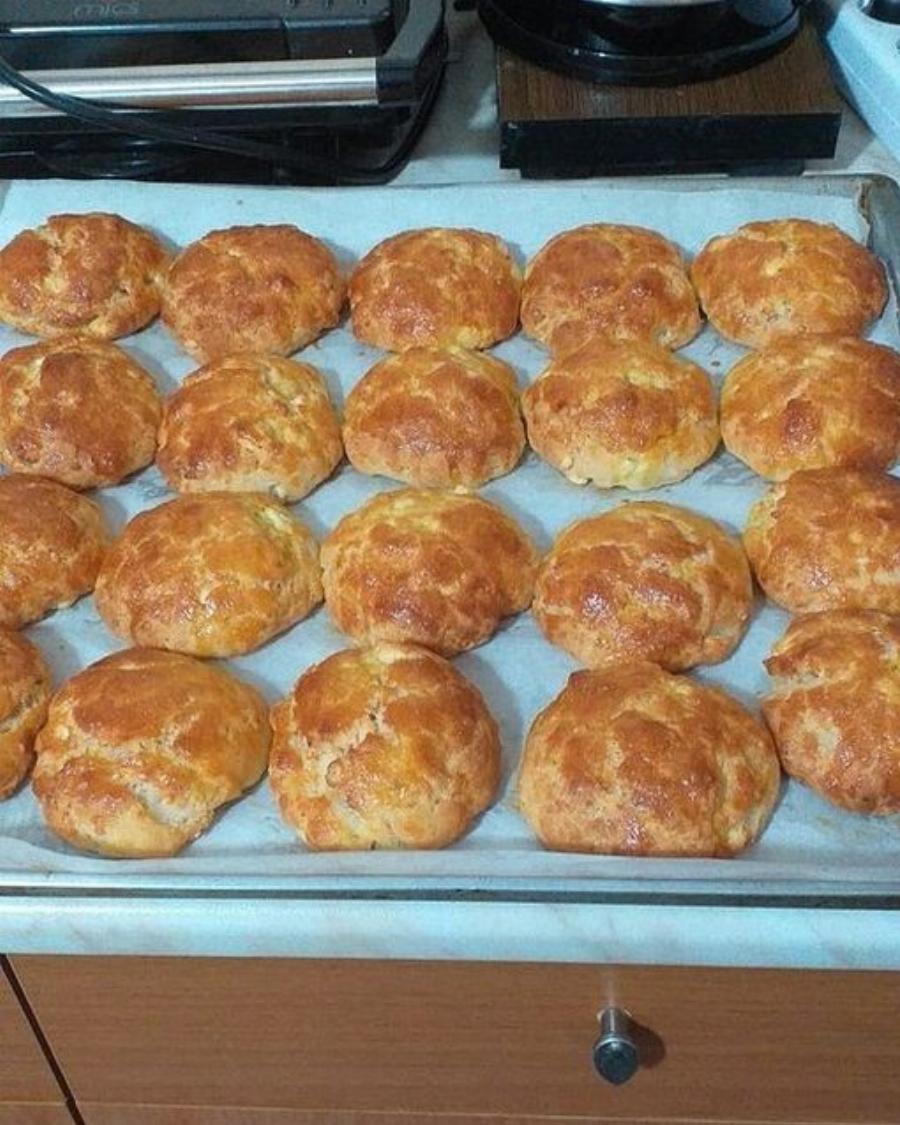 Τα τυροπιτάκια της τεμπέλας – πανεύκολα και πεντανόστιμα