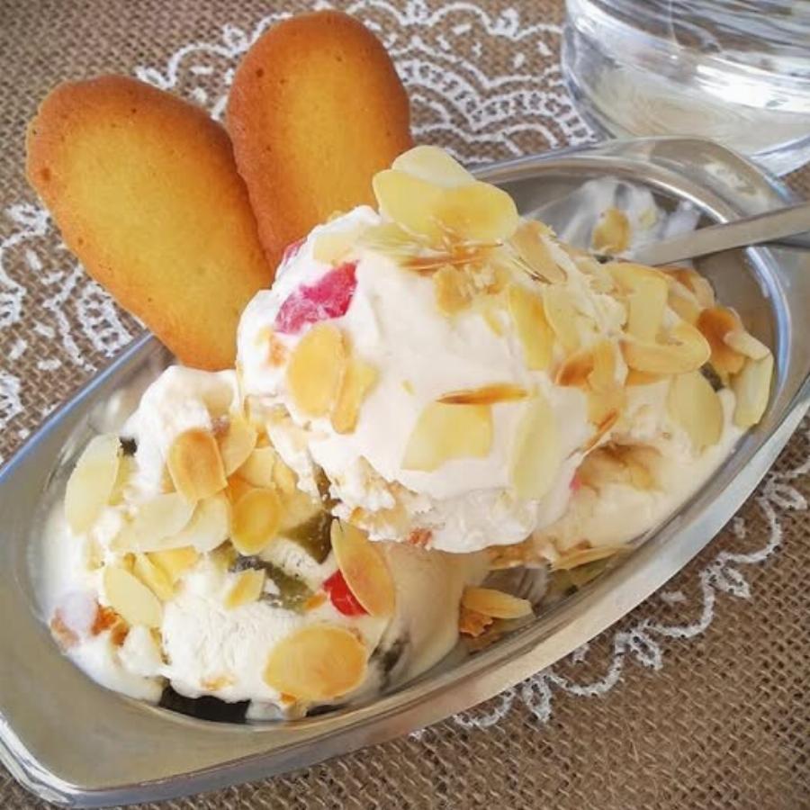 Παρφέ παγωτό με γλυκά του κουταλιού – Βελούδινη υφή χωρίς παγωτομηχανή