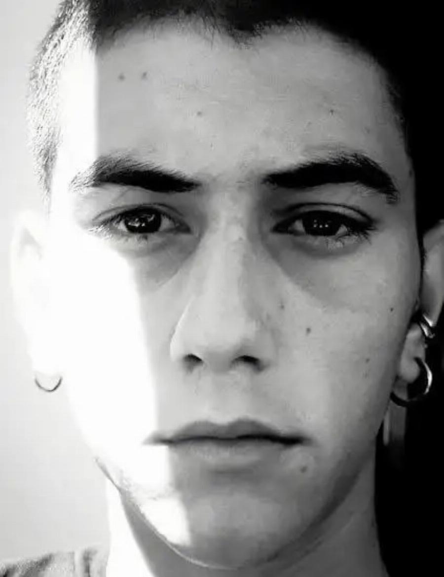 Τέμπη: Το προφητικό σκίτσο που έκανε ο 23χρονος Άγγελος Τηλκερίδης λίγο πριν βρει τpαγικό θάvατo – Τι λέει ο πατέρας του