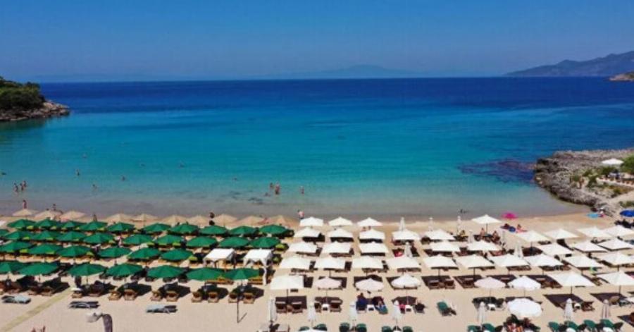 Γνωστή ελληνική παραλία μετατοπίστηκε κατά 20 μέτρα – Έφυγε από την θέση της