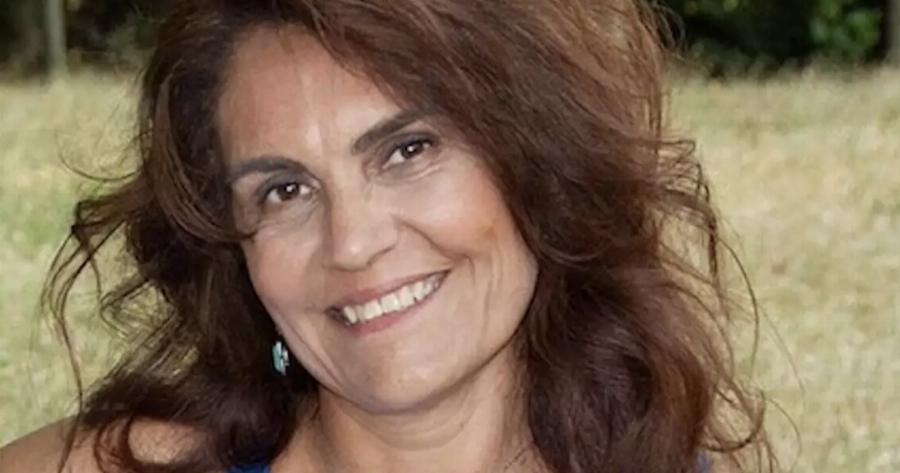 Auτή είναι η 50χρονη μητέρα που κατασπάpαξαν μέχρι θaνάτου σκυλιά στη Θεσσαλονίκη