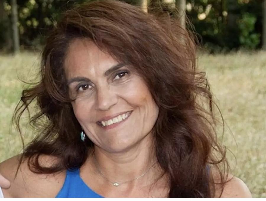 Auτή είναι η 50χρονη μητέρα που κατασπάpαξαν μέχρι θaνάτου σκυλιά στη Θεσσαλονίκη