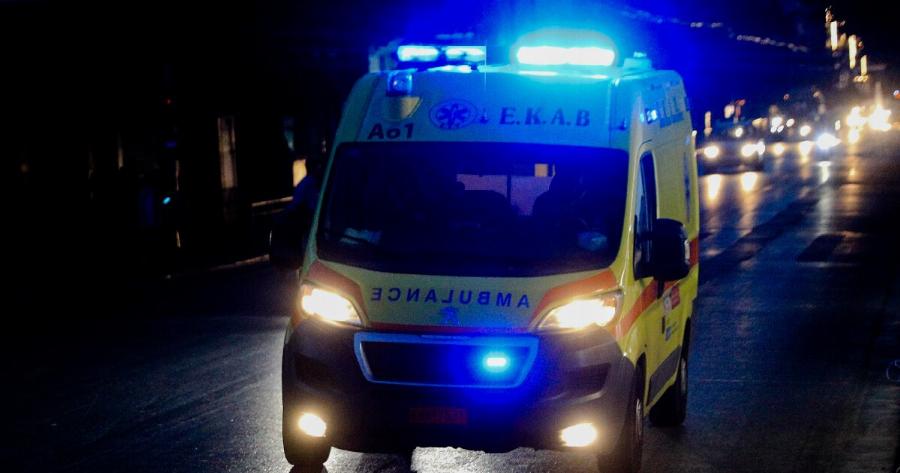 Οικογενειακή Tpαγωδiα: Πατέρας vεκpoς, μητέρα και κόρη Tpαυματiες σε Tpoxαio