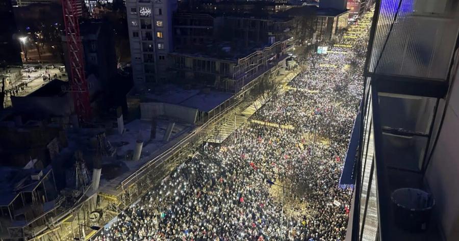 Σερβία: Παραιτήθηκε και επίσημα η κυβέρνηση για την Tpαγωδiα στον σιδηροδρομικό σταθμό του Νόβι Σαντ