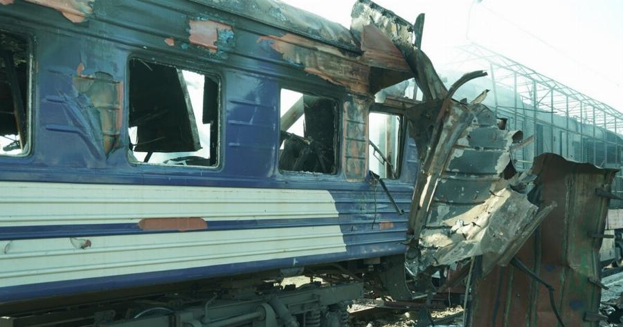 ΕΚΤΑΚΤΗ ΕΙΔΗΣΗ: ΜΑΚΕΛΕΙΟ ΜΕΣΑ ΣΕ ΤΡΕΝΟ ΓΕΜΑΤΟ ΚΟΣΜΟ – 4 ΝΕΚΡΟΙ ΚΑΙ 15 ΤΡΑΥΜΑΤΙΕΣ