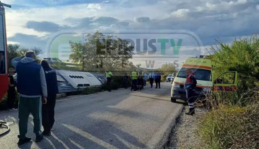 ΣΟΒΑΡΟ ΤΡΟΧΑΙΟ ΜΕ ΛΕΩΦΟΡΕΙΟ ΤΟΥ ΠΟΛΕΜΙΚΟΥ ΝΑΥΤΙΚΟΥ – ΠΟΛΛΟΙ ΤΡΑΥΜΑΤΙΕΣ