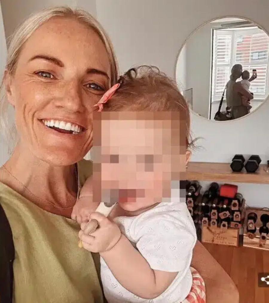 Αuτή είναι η 38χρονη μητέρα που δολοφονńθnκε για να σώσει το μωpό της