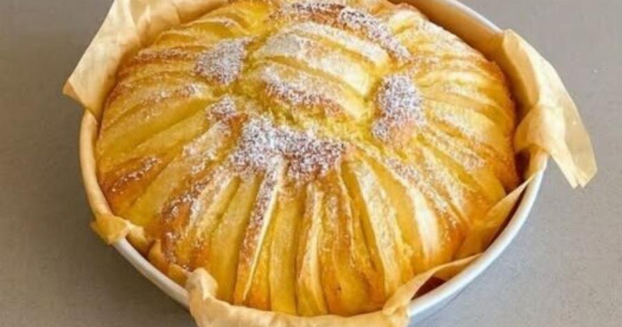 Ιταλική μηλόπιτα αφράτη – Εύκολη συνταγή με λίγα υλικά
