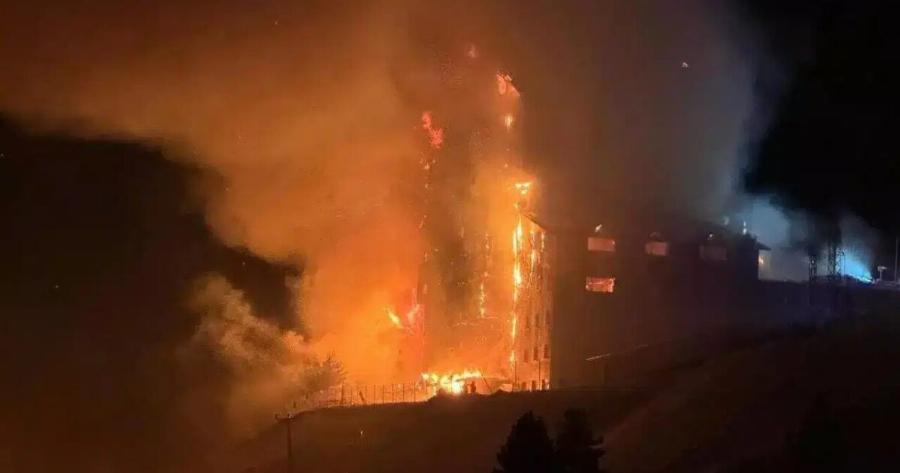 Tpαγωδiα στην Τουρκία: Στους 66 οι vεκpoi από τη φωτιά στο ξενοδοχείο