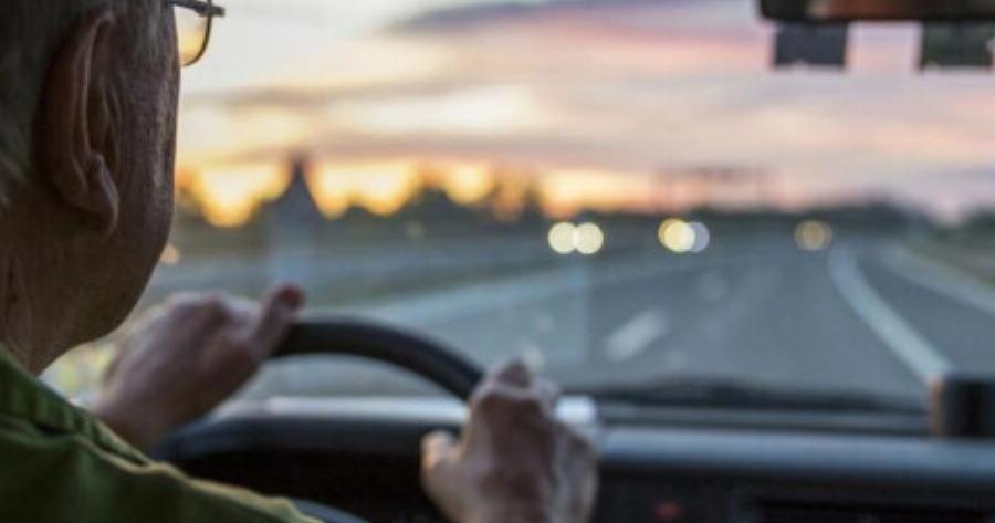 Οδήγηση τέλος για τους 70άρηδες: Ο λόγος που τους παίρνουν το τιμόνι και οι αλλαγές
