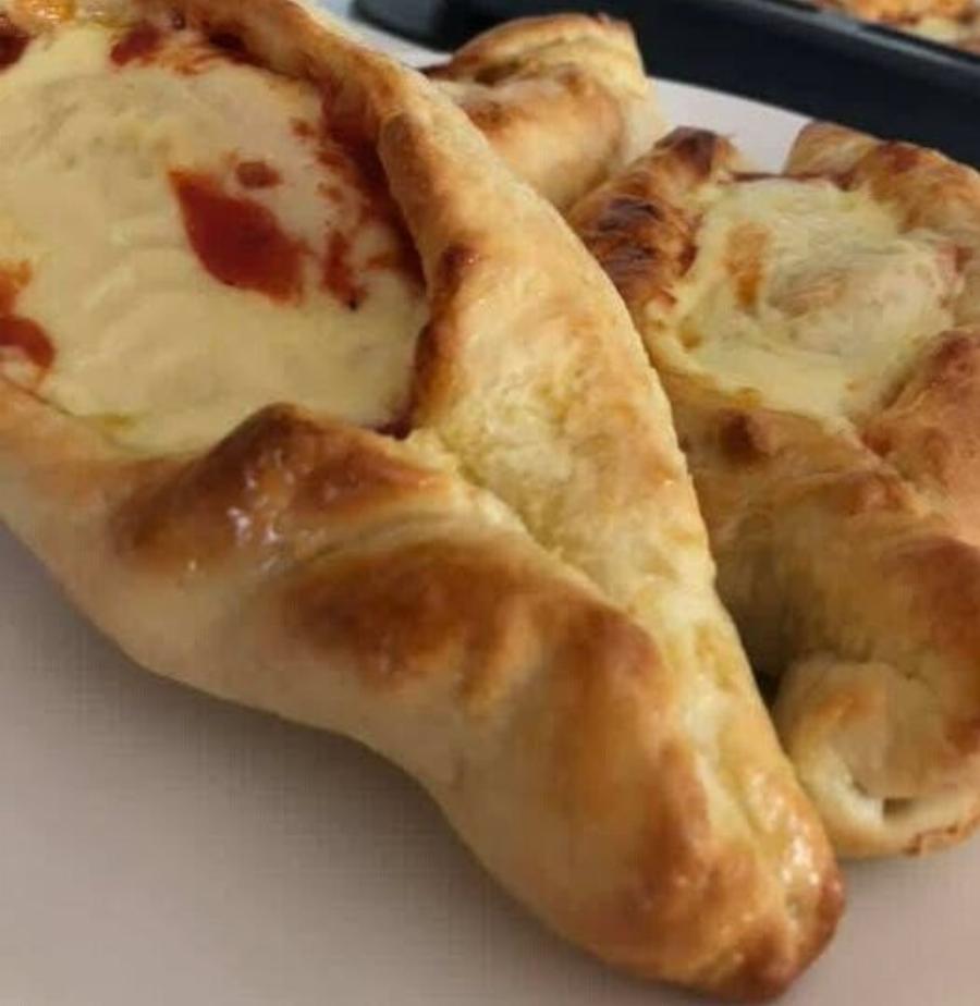 Αν έχεις δοκιμάσει πεϊνιρλί από φούρνο και θέλεις να πετύχεις το ίδιο αποτέλεσμα στο σπίτι, αυτή η συνταγή είναι ακριβώς αυτό που χρειάζεσαι