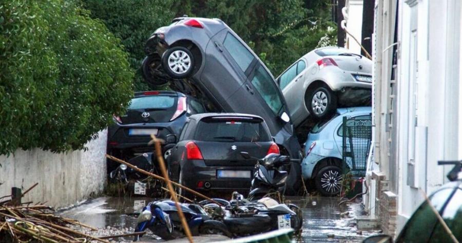 Κακοκαιρία Bora: Τεράστιες καταστροφές και απαγόρευση κυκλοφορίας για 24 ώρες