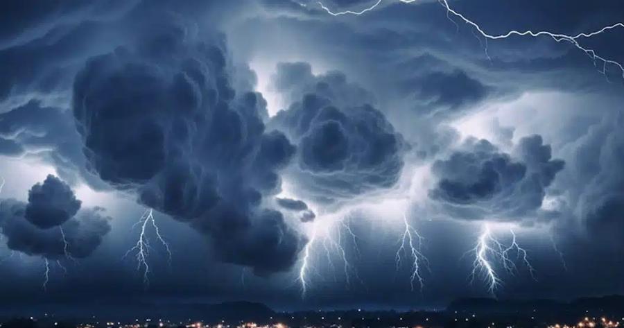 Έρχεται ισχυρή καταιγίδα 72 ωρών – Οι 5 περιοχές που είναι στο «κόκκινο»