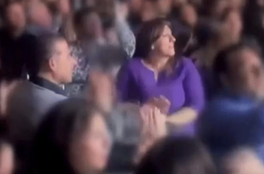 Ζει τον απόλυτο έpωτα: Η Κωνσταντοπούλου διασκέδασε μαζί με τον Διαμαντή Καραναστάση σε πασίγνωστη Ελληνίδα τραγουδίστρια