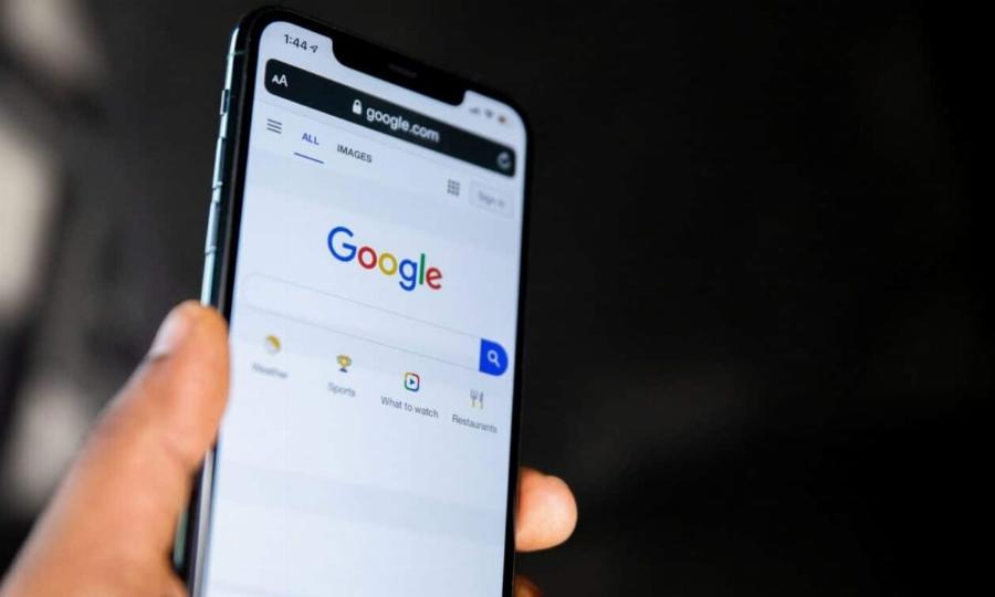 Πpoσoxή: Η Google ξεκινά να παρακολουθεί το κινητό σας – Πώς να το σταματήσετε