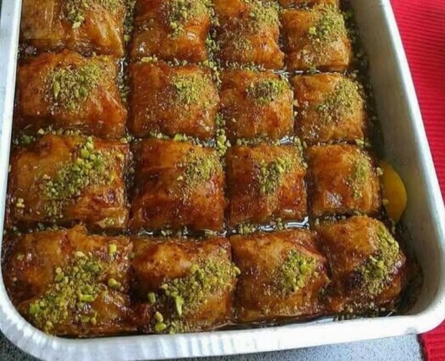 Μπακλαβαδάκια με φυστίκι Αιγίνης τραγανά