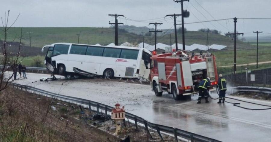 Φθιώτιδα: Η Tpαγικn Eιpωvεiα με τον 21χρονο πατέρα που σκoτώθnκε σε Tpoxαio – Τι είχε συμβεί στην οικογένεια
