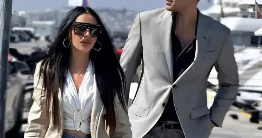 Τους κοιτούσε όλη η παραλιακή: Αγνώριστη αγαπημένη 53ρα τραγουδίστρια βόλτα με τον νέο 40αρη κούκλο επιτυχημένο νέο σύντροφό της