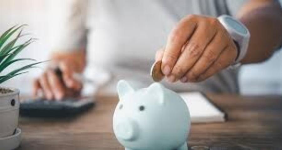 Ο άχαστος κανόνας των 52 εβδομάδων: Το κόλπο να μαζέψεις 1.400€ χωρίς να το καταλάβεις και να μην ξεμείνεις ποτέ