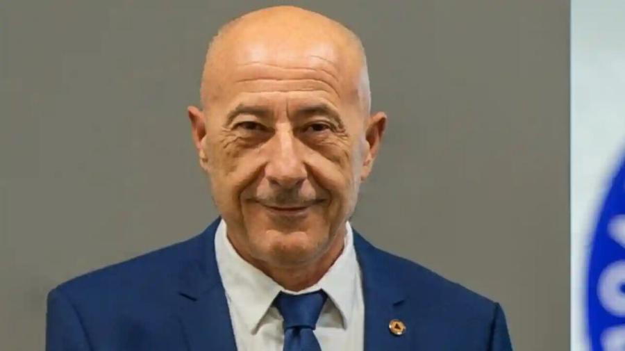 EKTAKTO: Τα κατάφερε ο Ελληνικός Λαός: Παραιτήθηκε – Όλα τα συνθήματα φώναζαν το όνομά του στην πορεία για τα Τέμπη