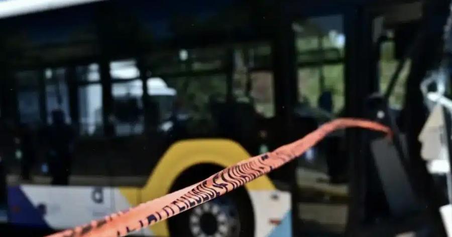 ΕΚΤΑΚΤΟ ΤΩΡΑ – ΣΥΓΚΡΟΥΣΤΗΚΕ ΛΕΩΦΟΡΕΙΟ ΣΤΗΝ ΑΘΗΝΑ – ΥΠΑΡΧΟΥΝ ΤΡΑΥΜΑΤΙΕΣ