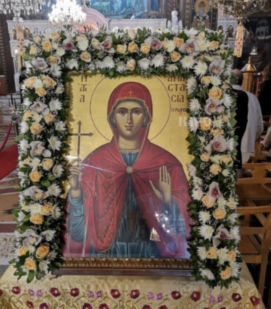 «Όποιος ασθενής με επικαλεσθεί Κύριέ μου, θεράπευσέ τον» Γιορτάζει σήμερα η μεγάλη Αγία