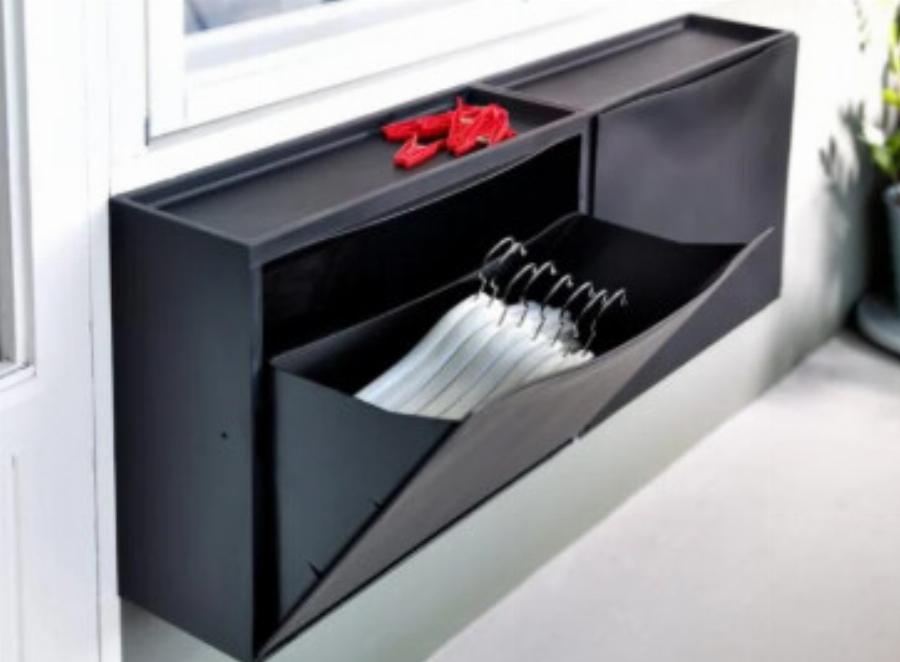 Η παπουτσοθήκη από τα ΙΚΕΑ που οργανώνει το χολ και λειτουργεί και ως κομοδίνο – Απόλυτα πολυχρηστική