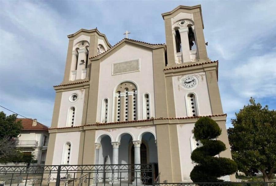 Καταστράφηκε από φωτιά ο ναός του Αγίου Νικολάου – Έμεινε άθικτη η εικόνα του Αγίου!