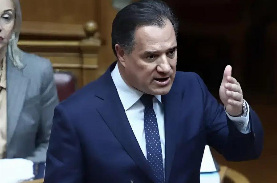 Έξω φρενών ο Άδωνις Γεωργιάδης για την τραγωδία στα Τέμπη