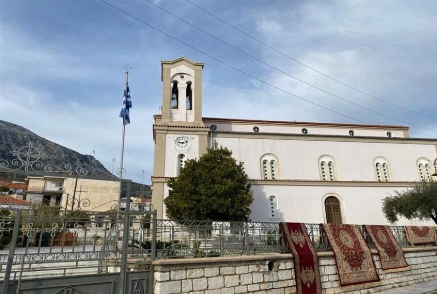 Καταστράφηκε από φωτιά ο ναός του Αγίου Νικολάου – Έμεινε άθικτη η εικόνα του Αγίου!