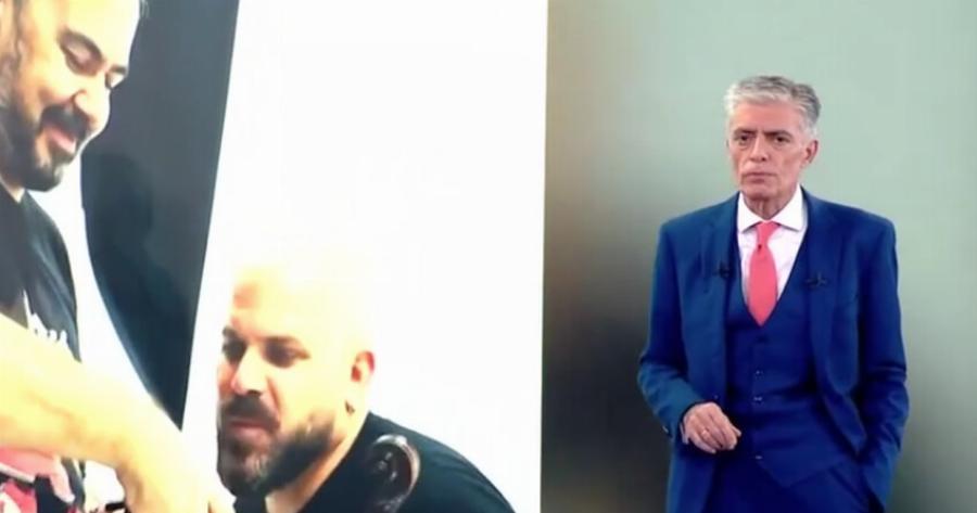 «Τον άφησαν να πεθάvει»: Opγισμέvoς ο Νίκος Ευαγγελάτος για τον θάvατo του μοντέρ του Mega, Κώστα Κοσμίδη